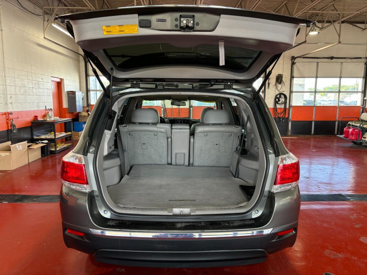 2012 Toyota Highlander Base V6 Franklin OH