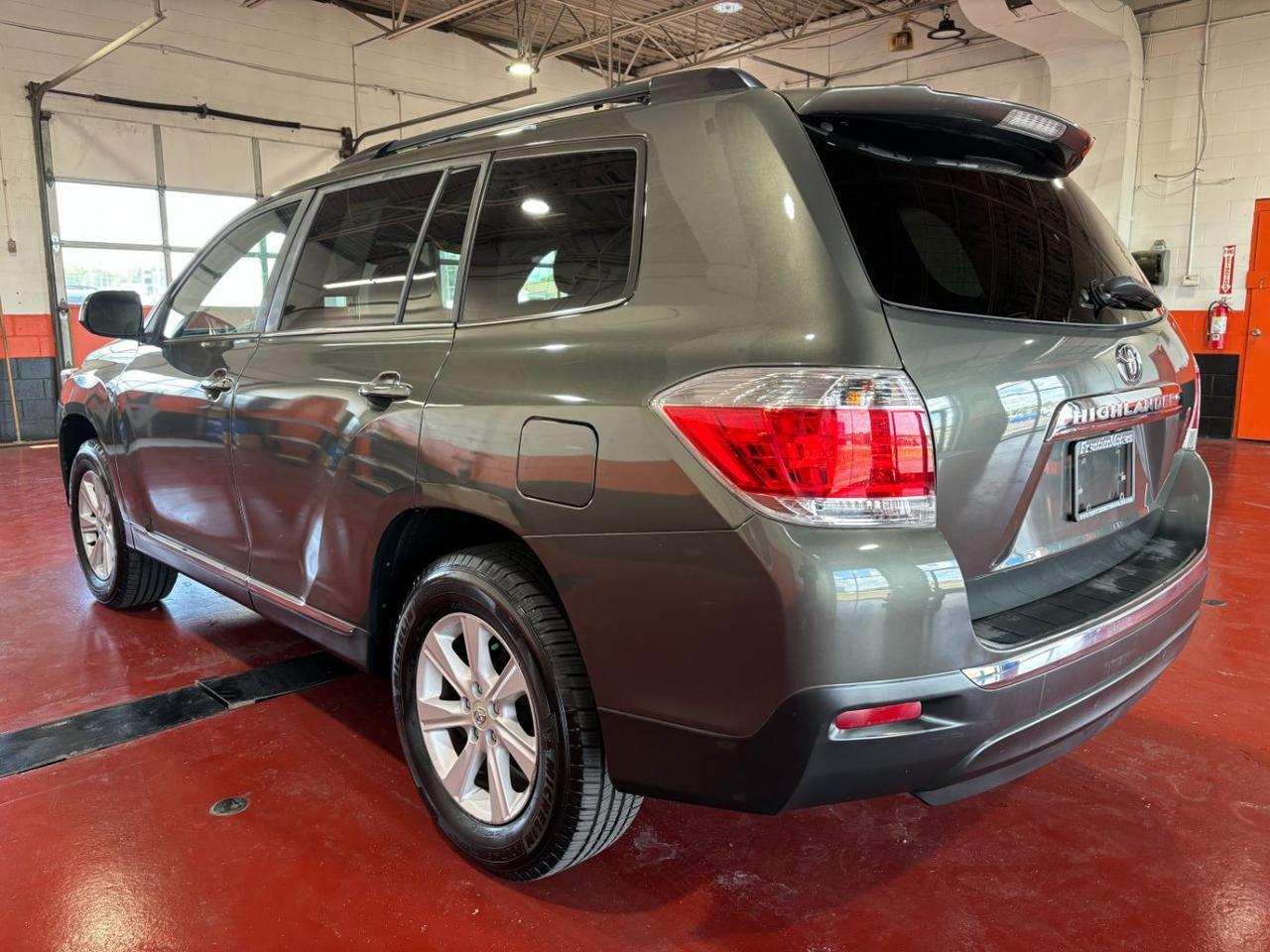 2012 Toyota Highlander Base V6 Franklin OH