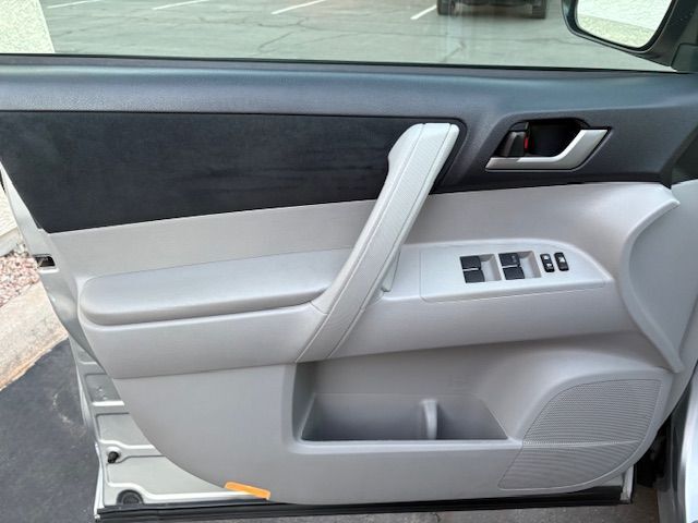 2012 Toyota Highlander Base V6 Mesa AZ