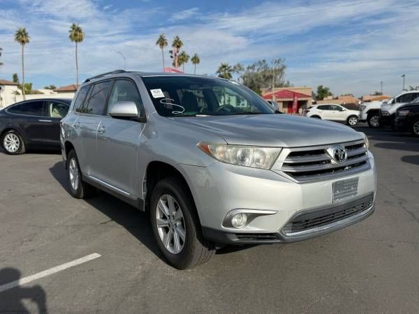 2012 Toyota Highlander Base V6