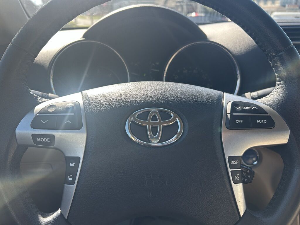 2012 Toyota Highlander Hybrid Limited Crestwood KY