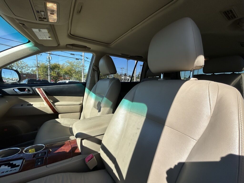 2012 Toyota Highlander Hybrid Limited Crestwood KY
