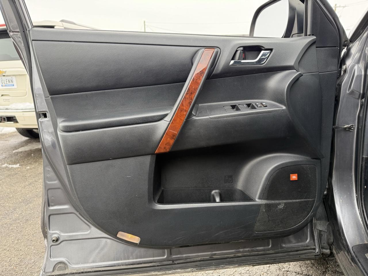 2012 Toyota Highlander Limited Crestwood KY