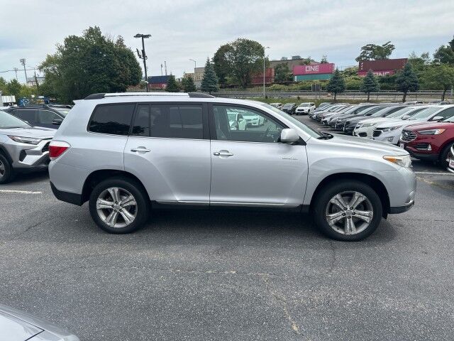 2012 Toyota Highlander Limited Worcester MA