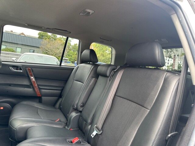 2012 Toyota Highlander Limited Worcester MA