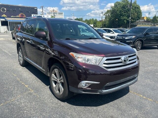 2012 Toyota Highlander Limited Worcester MA