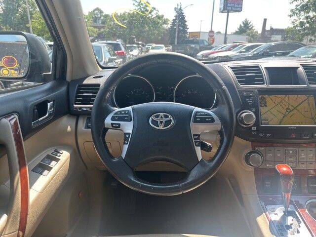 2012 Toyota Highlander Limited Worcester MA
