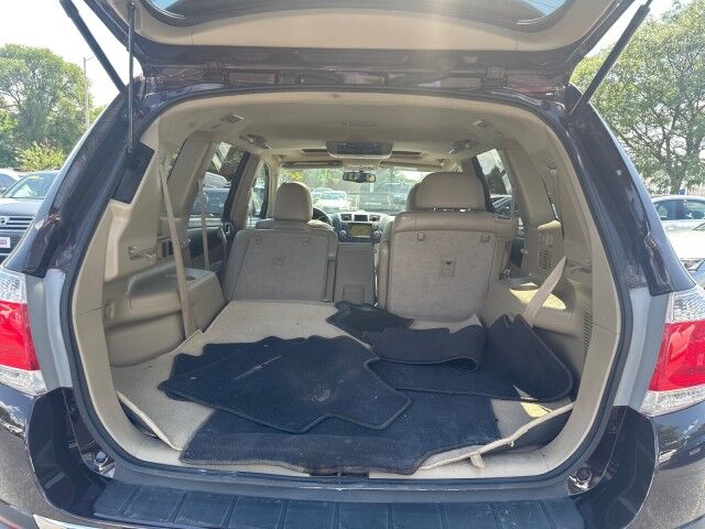 2012 Toyota Highlander Limited Worcester MA