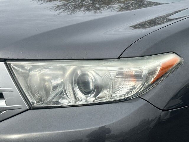 2012 Toyota Highlander Limited Worcester MA 2012 Toyota Highlander Limited Worcester MA