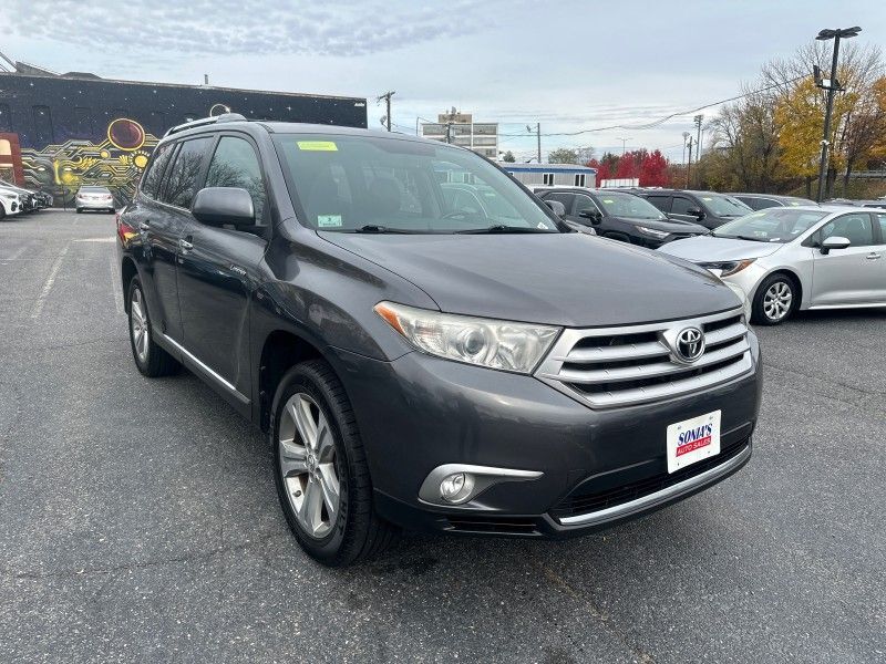 2012 Toyota Highlander Limited Worcester MA 2012 Toyota Highlander Limited Worcester MA