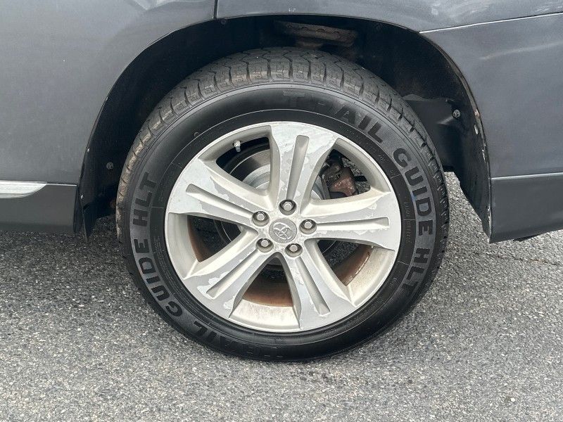 2012 Toyota Highlander Limited Worcester MA 2012 Toyota Highlander Limited Worcester MA