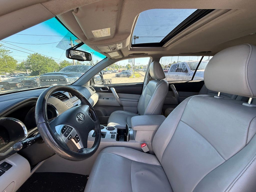 2012 Toyota Highlander SE Crestwood KY