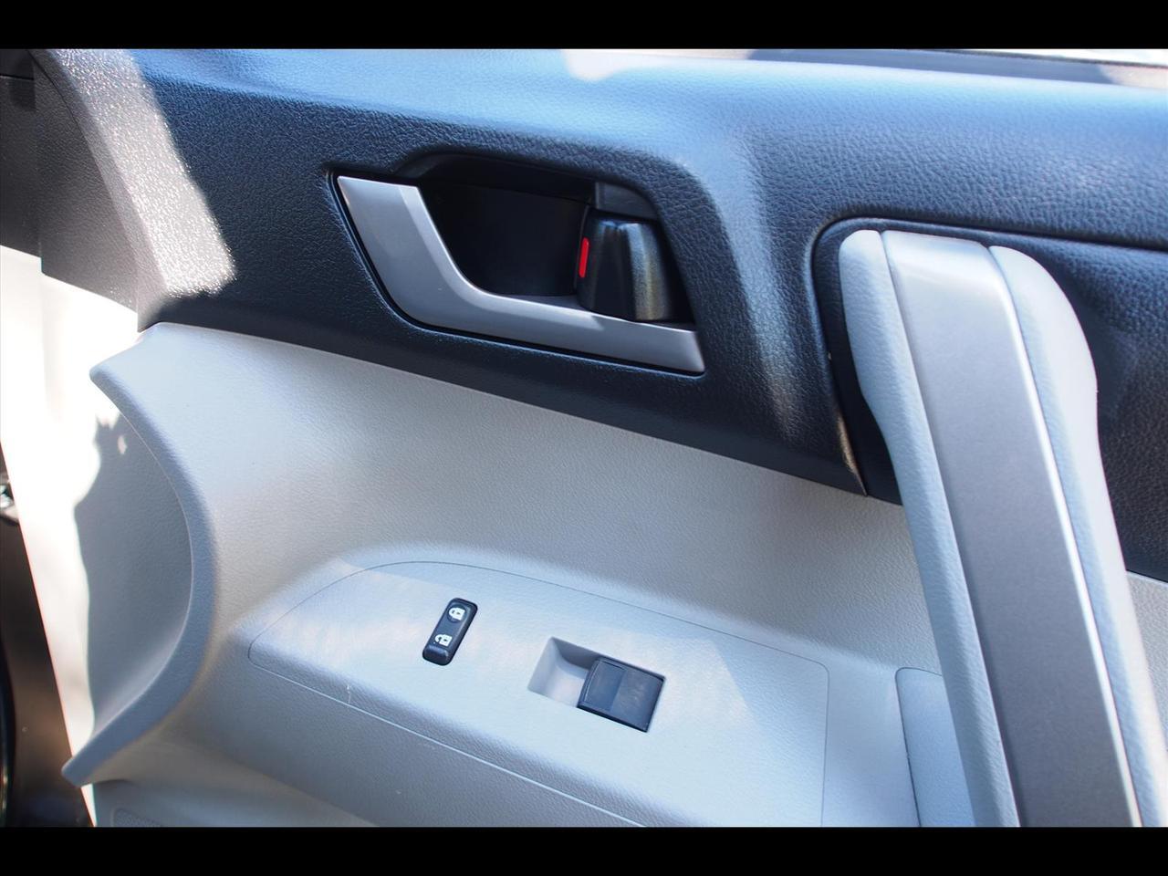 2012 Toyota Highlander SE