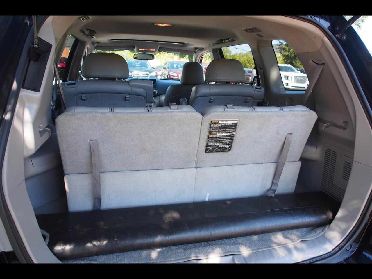 2012 Toyota Highlander SE