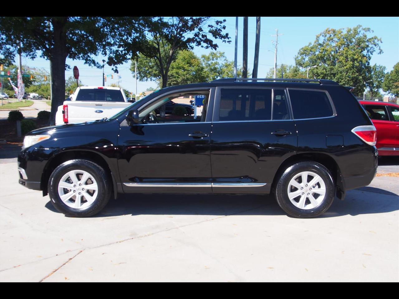 2012 Toyota Highlander SE