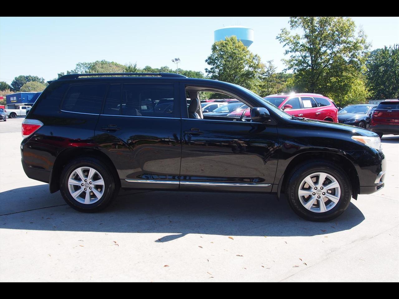 2012 Toyota Highlander SE