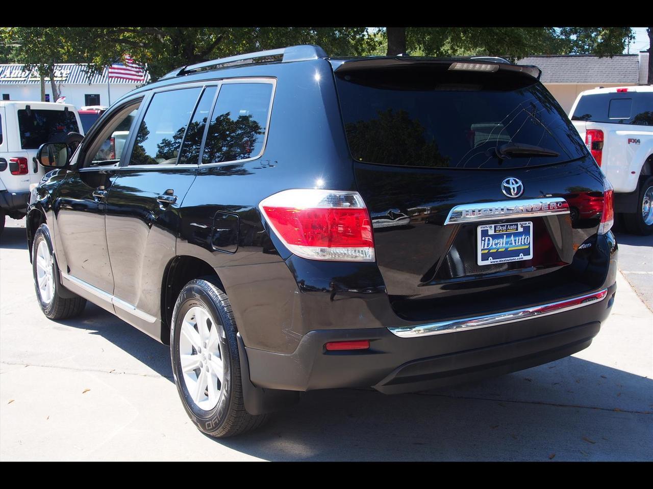 2012 Toyota Highlander SE
