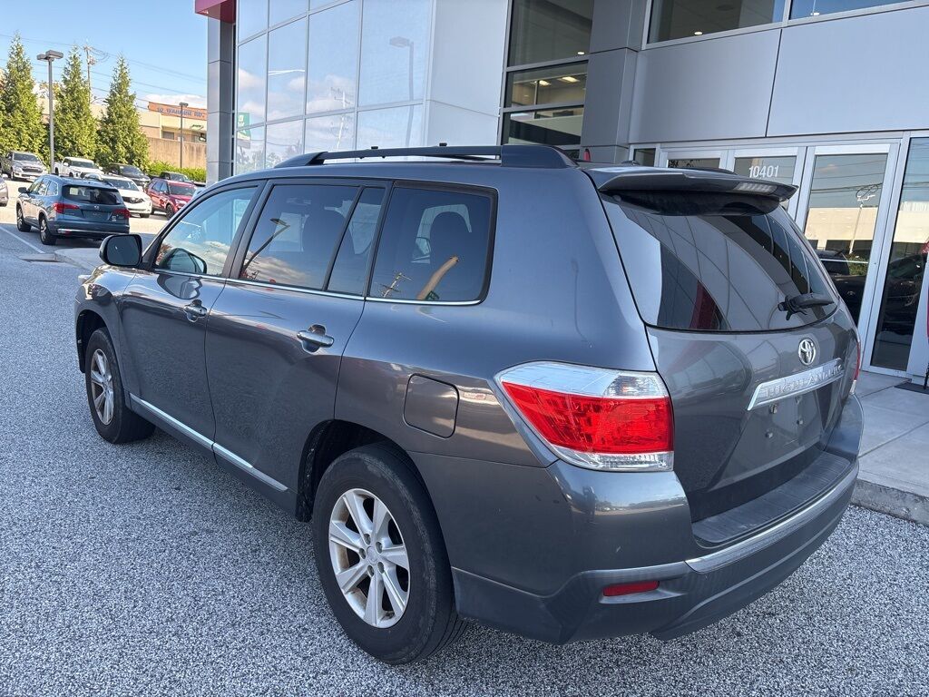 2012 Toyota Highlander SE