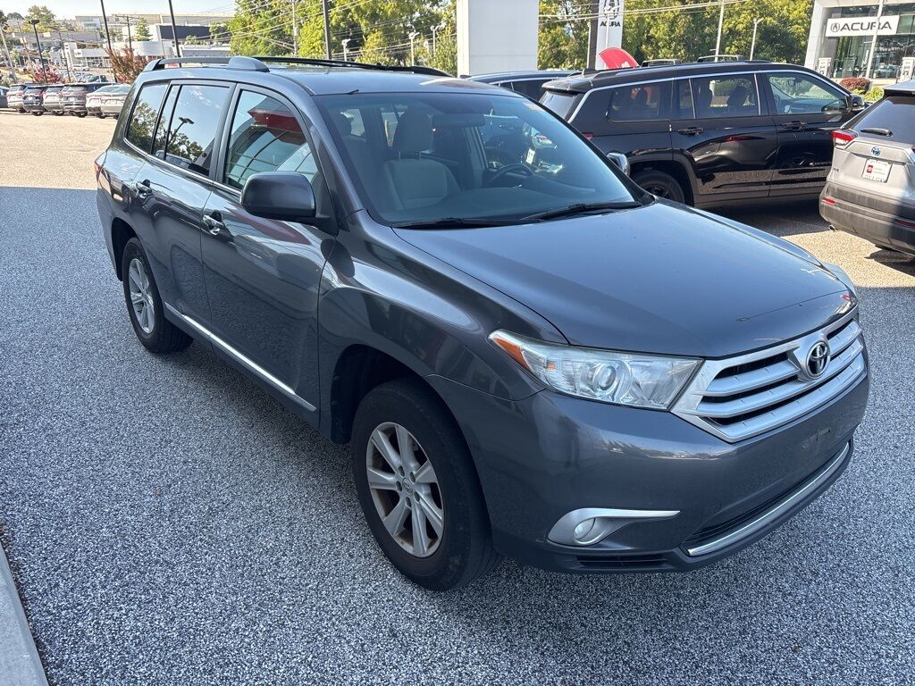 2012 Toyota Highlander SE