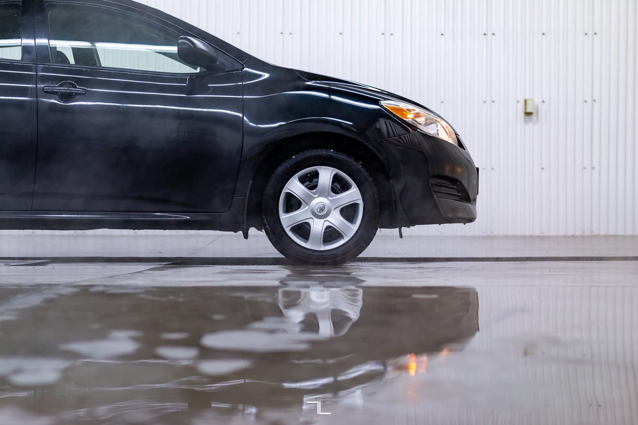 2012 Toyota Matrix Hathcback Red Deer AB
