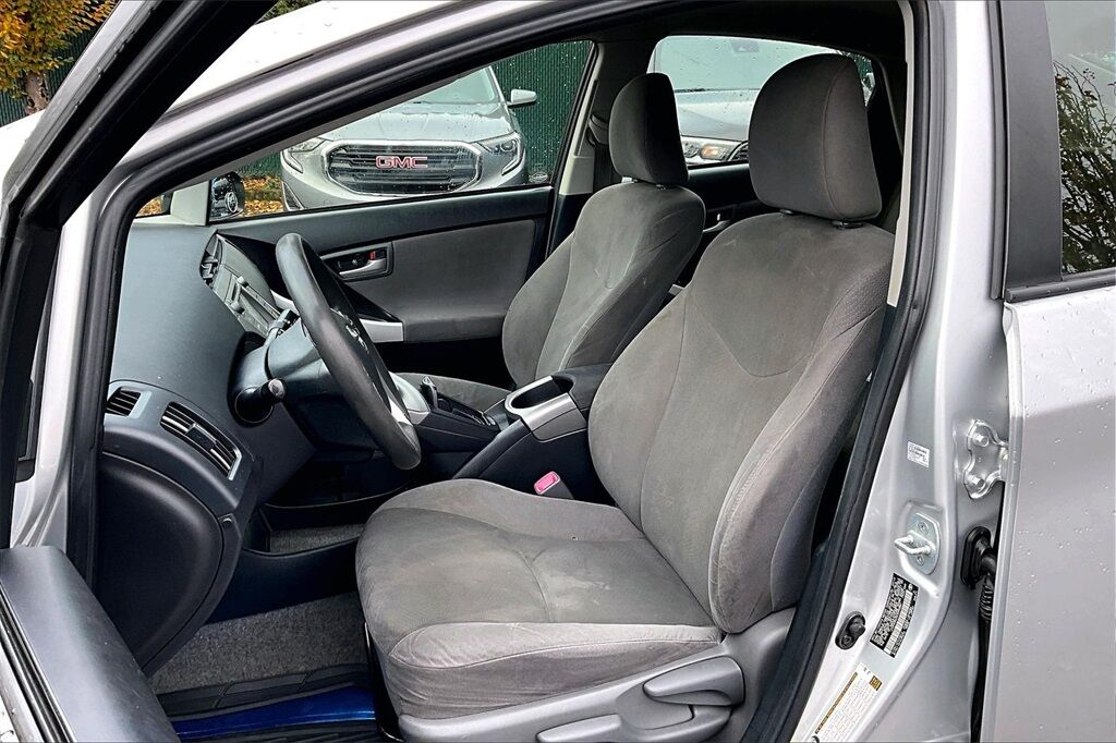 2012 Toyota Prius One OR