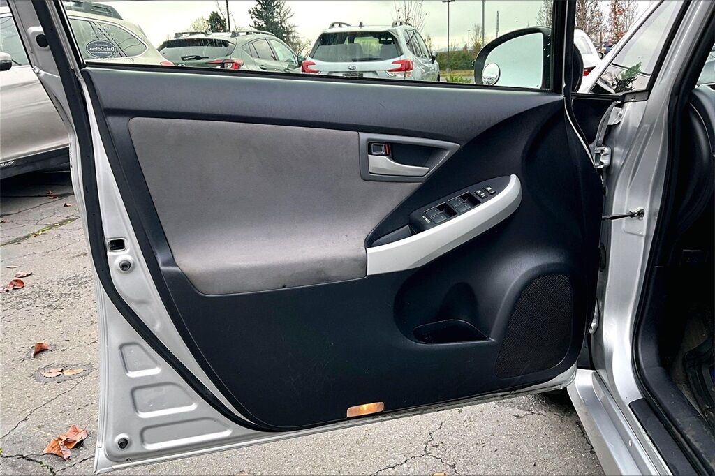 2012 Toyota Prius One OR