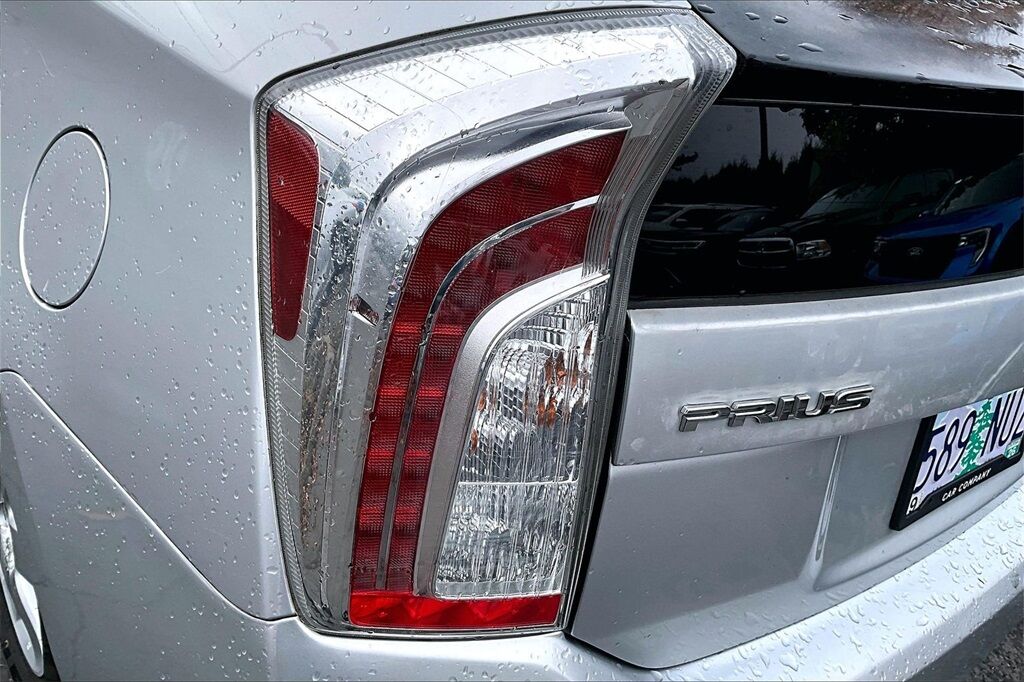 2012 Toyota Prius One OR