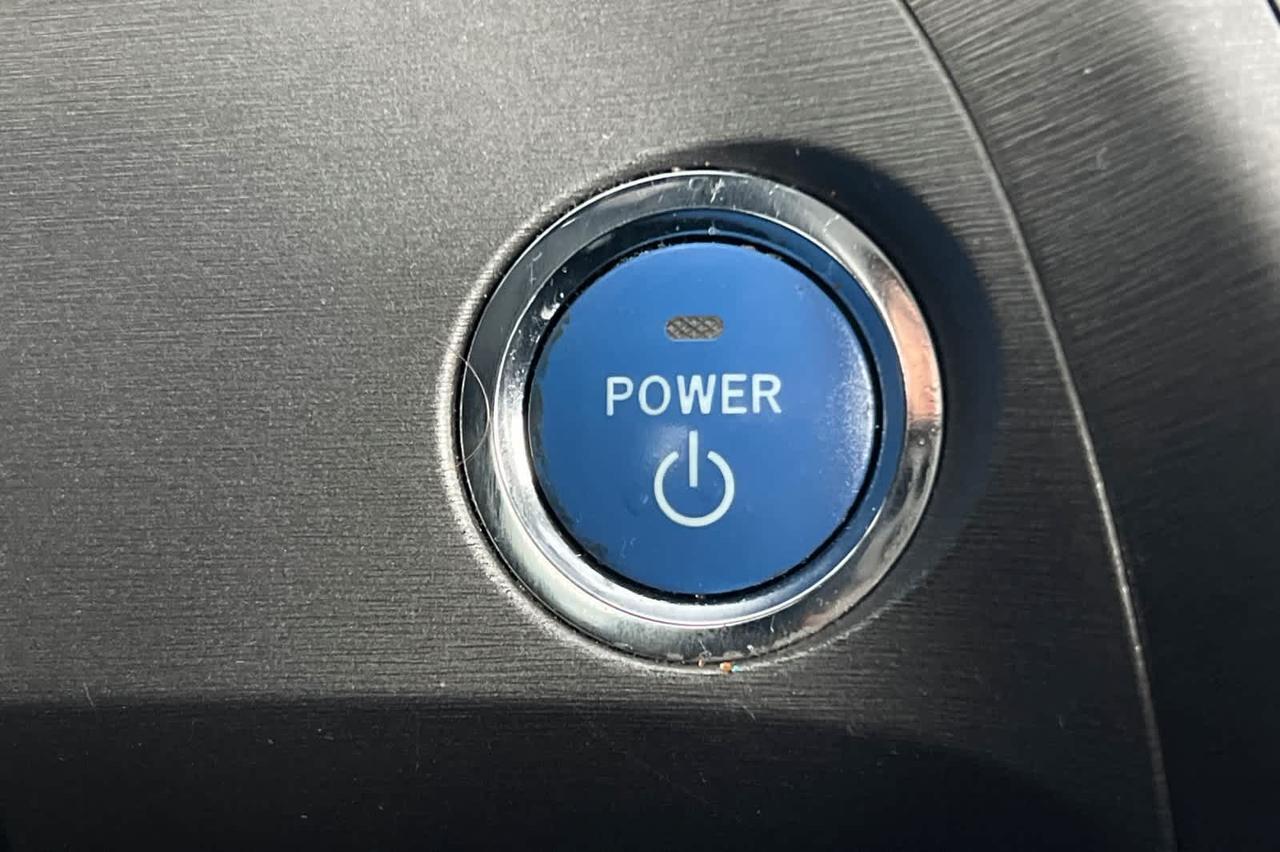 2012 Toyota Prius Plug-In Advanced Roseville CA