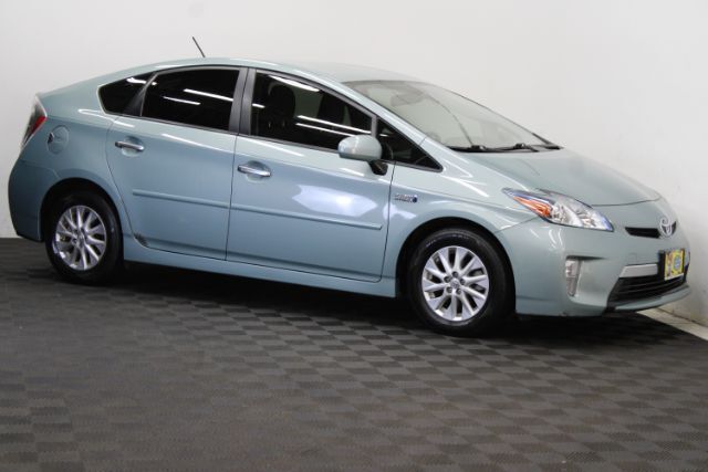 2012 Toyota Prius Plug-in Advanced