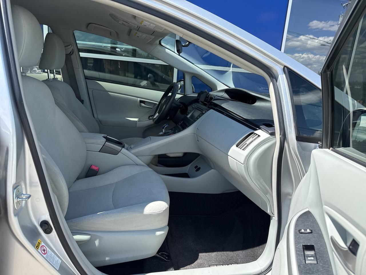 2012 Toyota Prius Three Bend OR