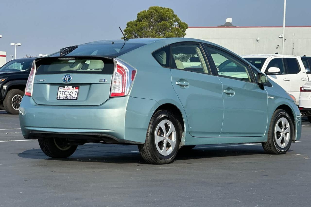 2012 Toyota Prius Two