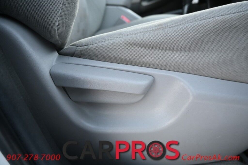 2012 Toyota RAV4 - All Wheel Drive - Automatic - Power Windows, Door Locks & Mirrors - Keyless Entry - CD/AM/FM Radio - Cruise Control - New Tires Anchorage AK