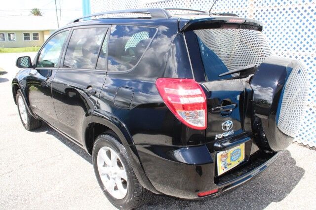 2012 Toyota RAV4 Limited photo 4