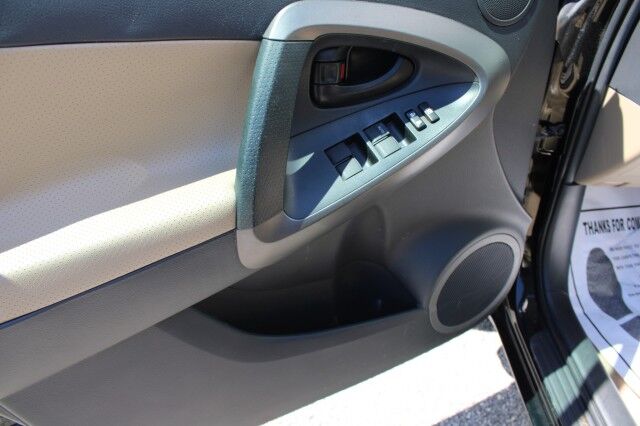 2012 Toyota RAV4 Limited photo 12