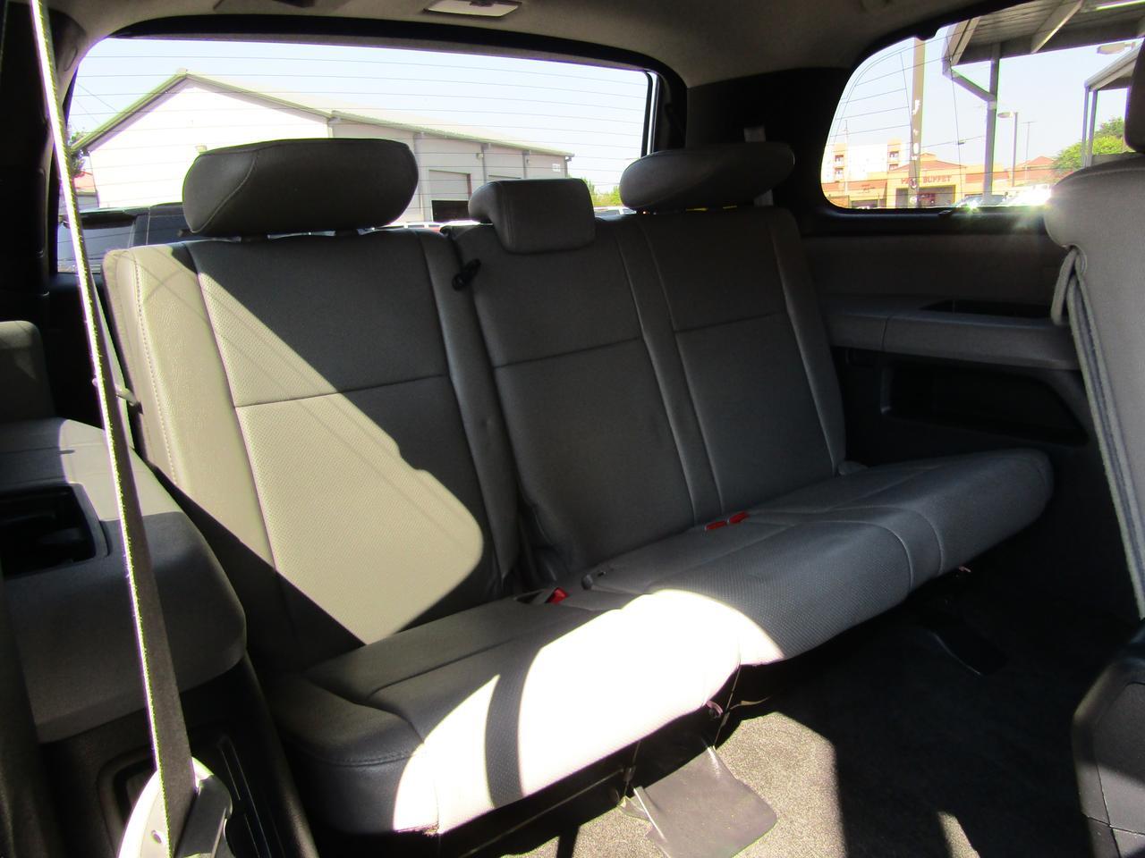 2012 Toyota Sequoia RWD 5.7L Platinum (Natl) Grand Prairie TX