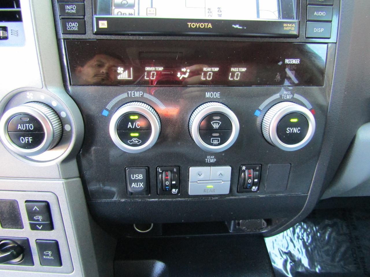 2012 Toyota Sequoia RWD 5.7L Platinum (Natl) Grand Prairie TX