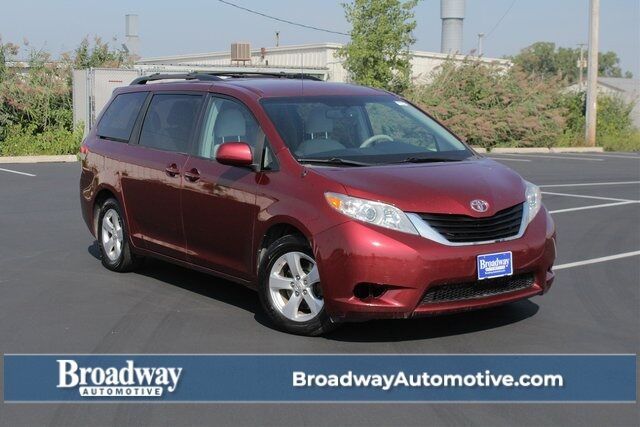 Pre Owned 2012 Toyota Sienna Green Bay WI