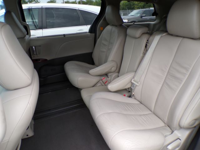 2012 Toyota Sienna BASE San Antonio TX