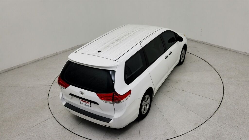 2012 Toyota Sienna Base Laurel MD