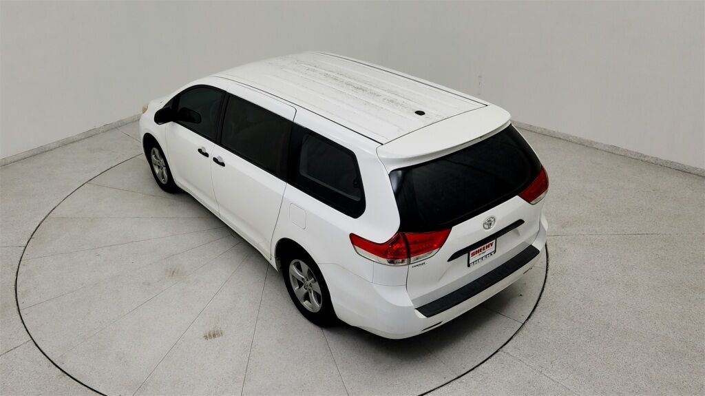 2012 Toyota Sienna Base Laurel MD