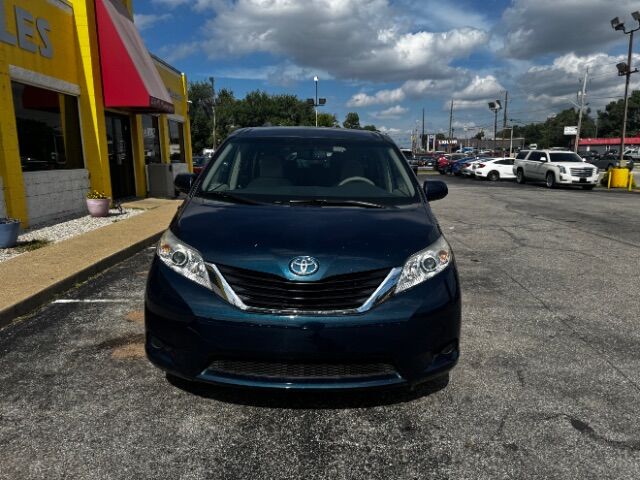 2012 Toyota Sienna LE 7 Passenger Indianapolis IN