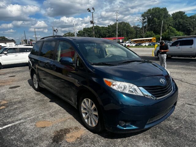 2012 Toyota Sienna LE 7 Passenger Indianapolis IN