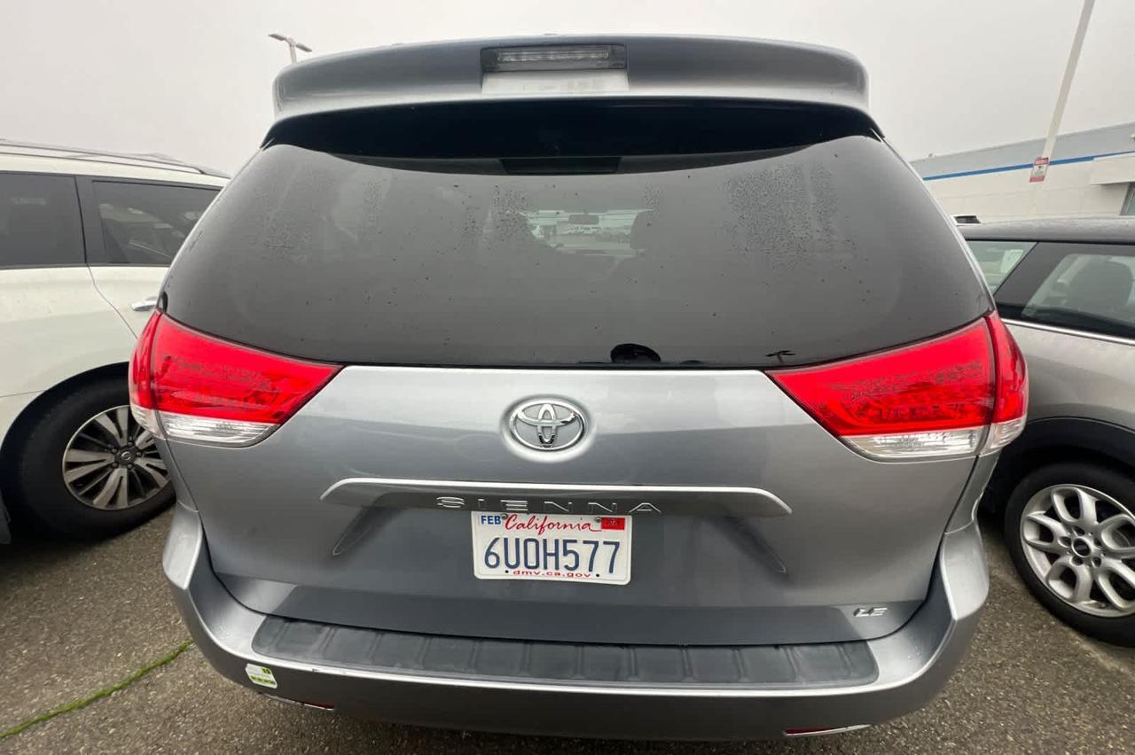 2012 Toyota Sienna LE Roseville CA