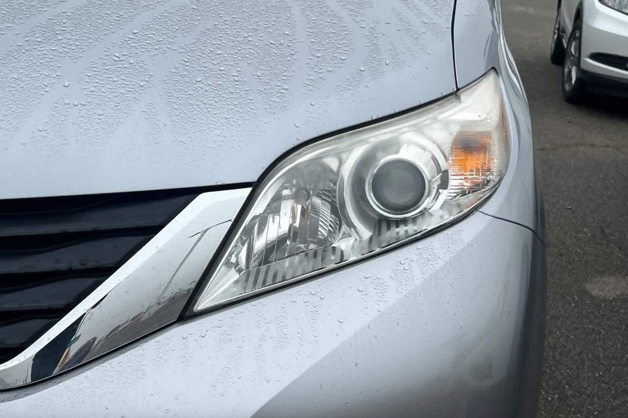 2012 Toyota Sienna LE Roseville CA