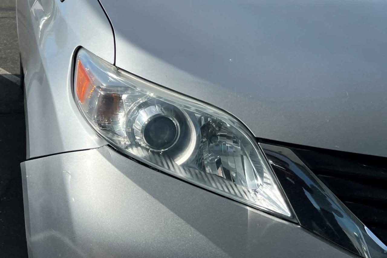 2012 Toyota Sienna LE Roseville CA