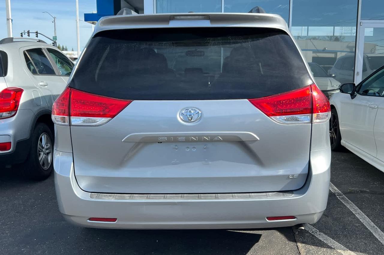2012 Toyota Sienna LE Roseville CA