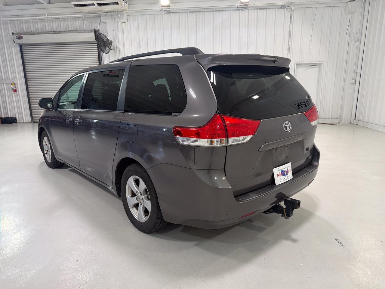 2012 Toyota Sienna LE San Antonio TX