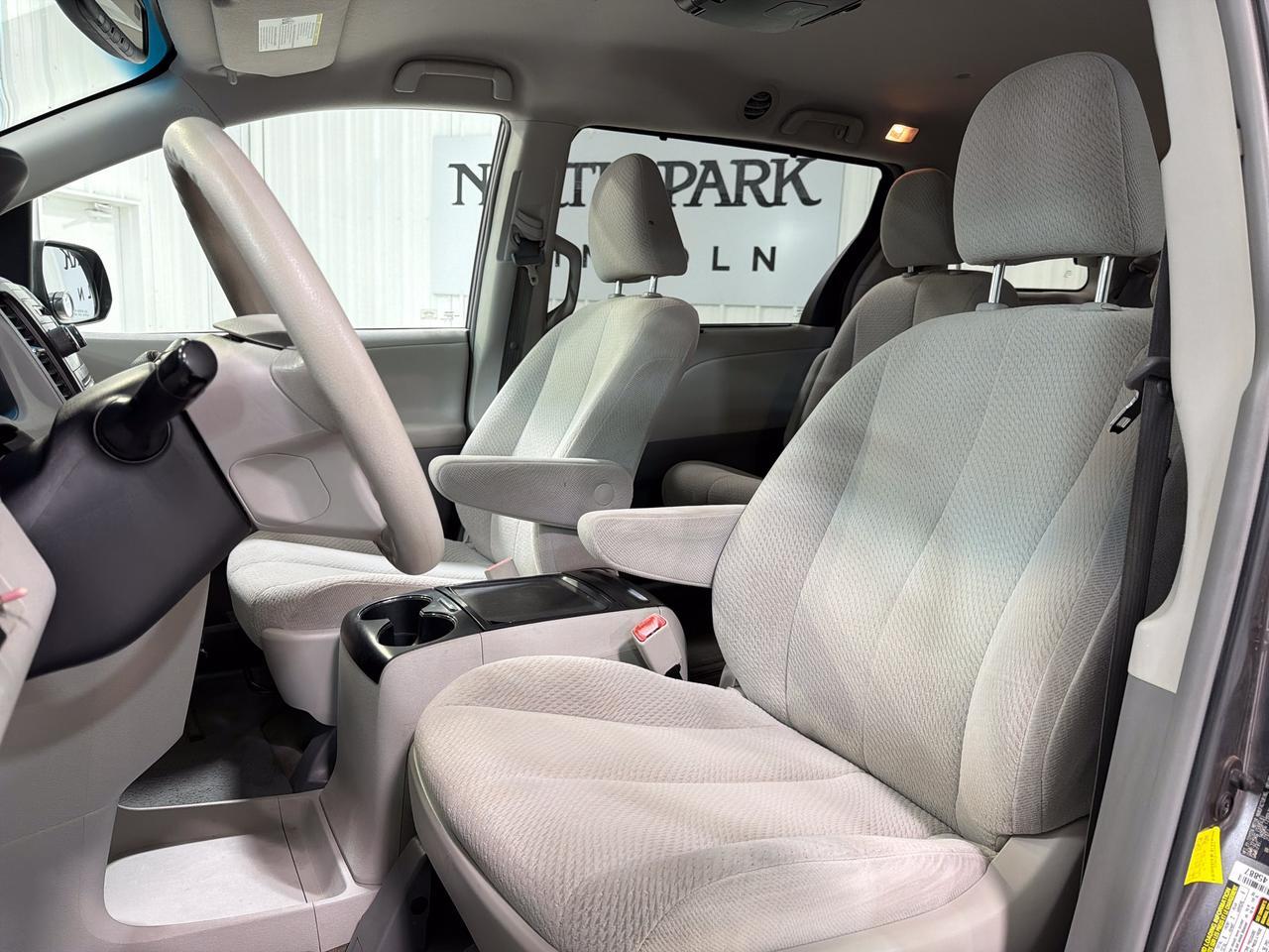 2012 Toyota Sienna LE San Antonio TX