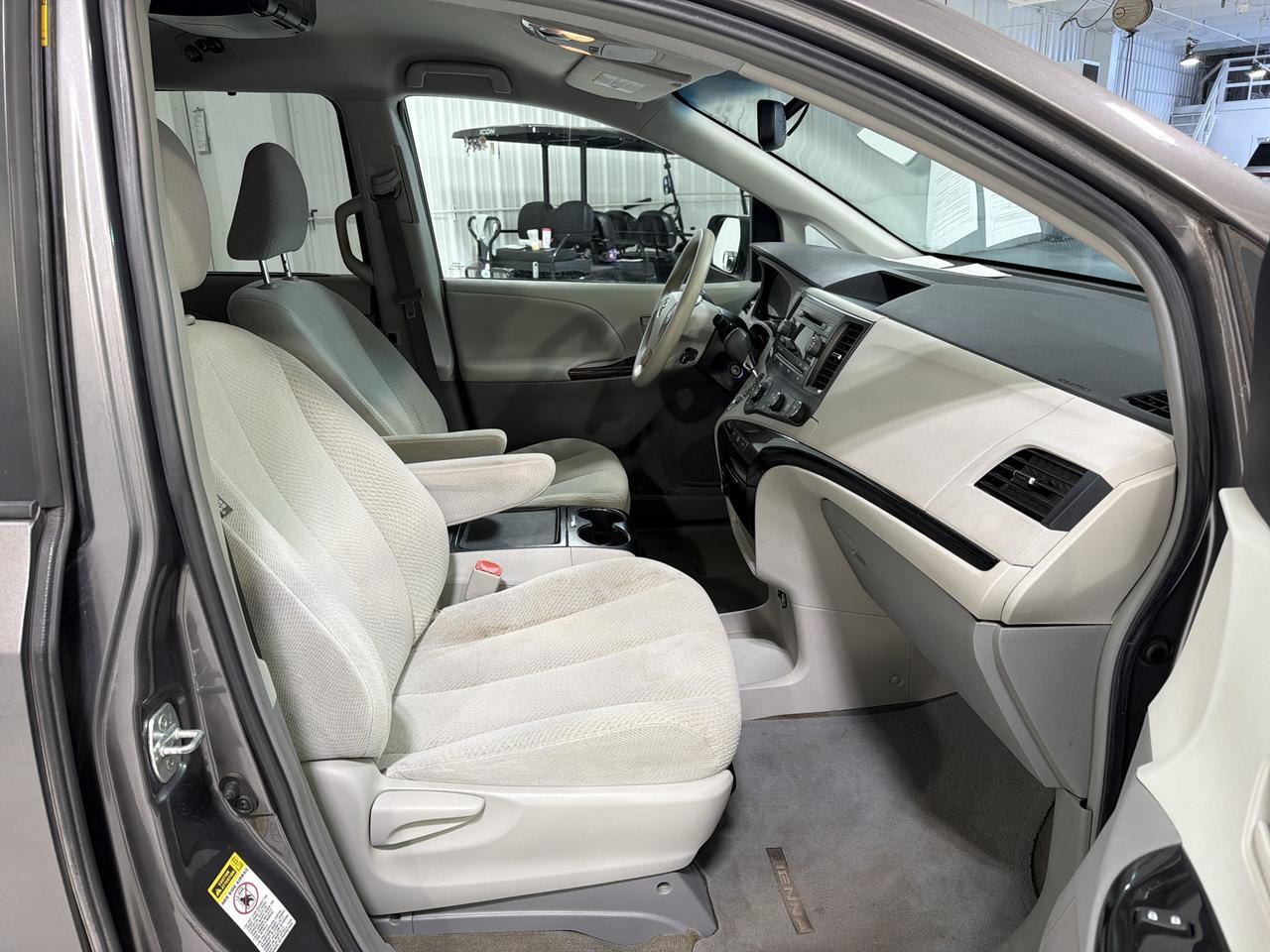 2012 Toyota Sienna LE San Antonio TX