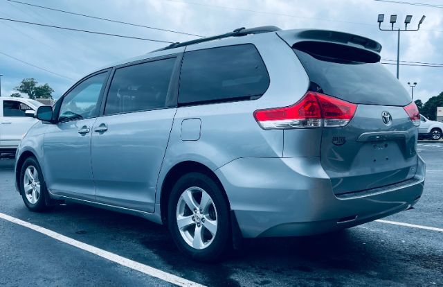 2012 Toyota Sienna LE V6 7 Passenger Auto Access Seat | LE V6 8 Passenger Hot Springs AR